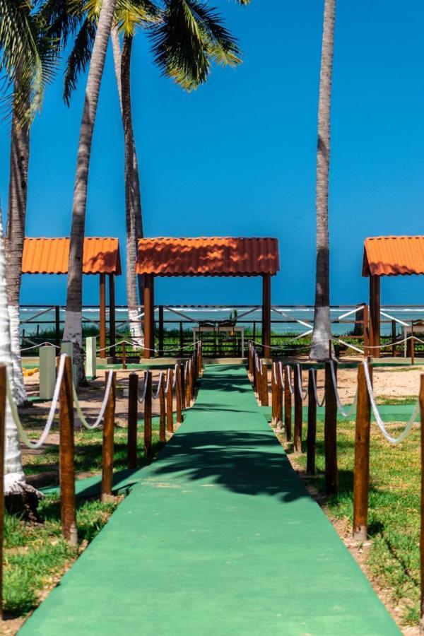 Parque Dos Coqueiros- Bangalos E